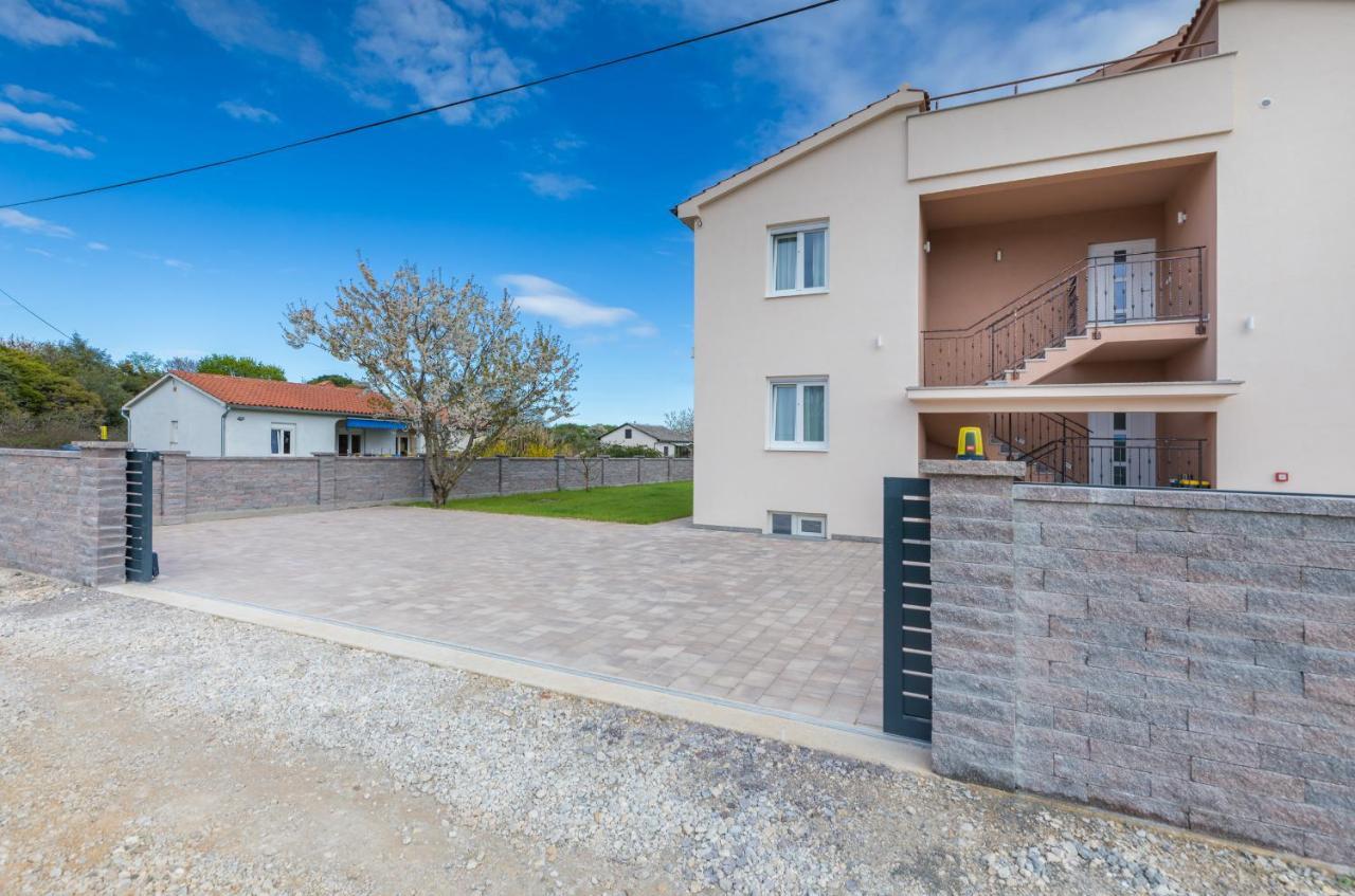 Apartman Knezevic A Фажана Екстер'єр фото